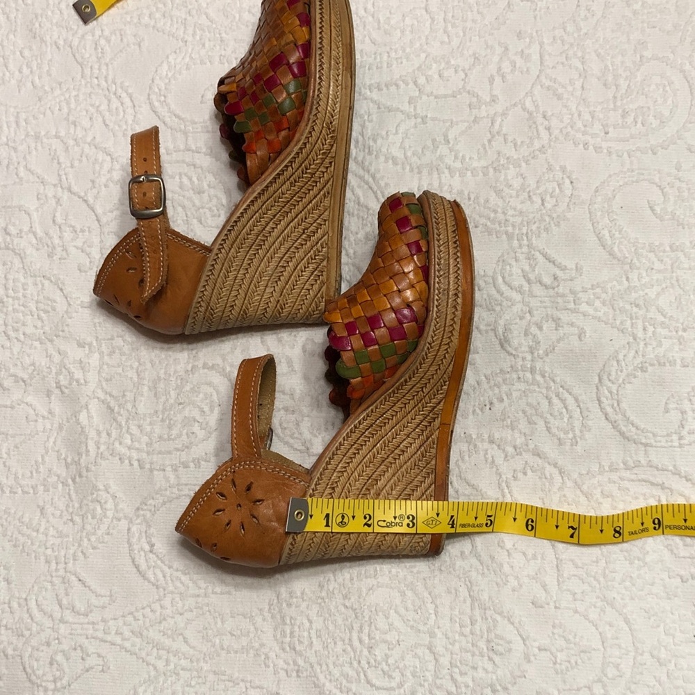 Huaraches Size 7 US/4 MEX Tan Woven Leather Platform Wedge Sandals - Picture 9 of 11